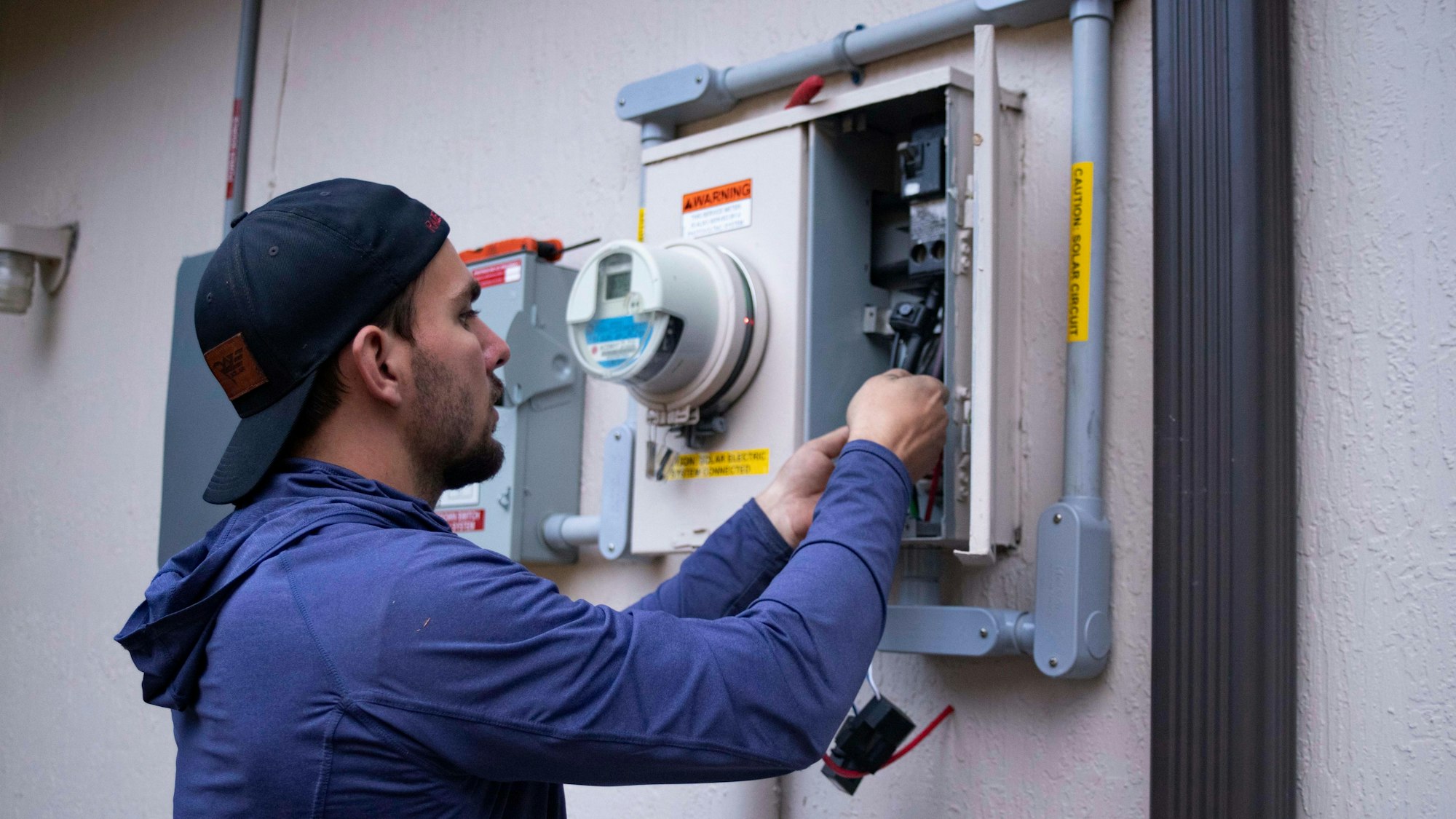 Electrician Marketing Ideas for Residential and Commercial Work